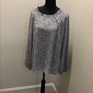 Ann Taylor Factory Monochrome Floral Blouse